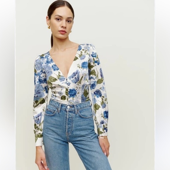 Reformation cadence in Lucca silk floral v neck button blouse top XS - Picture 9 of 14